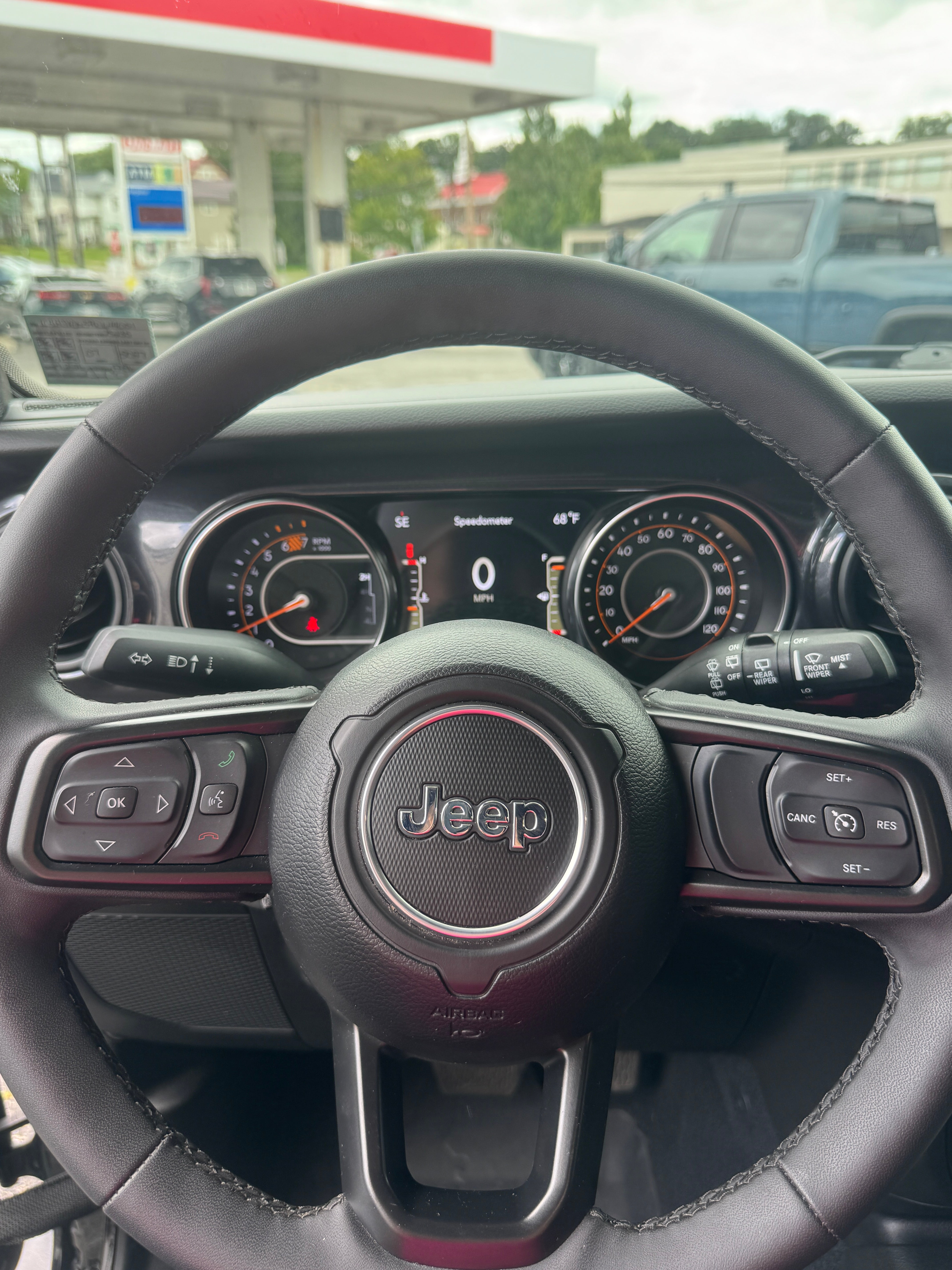 2023 Jeep Wrangler 4-Door Sport Altitude 4x4