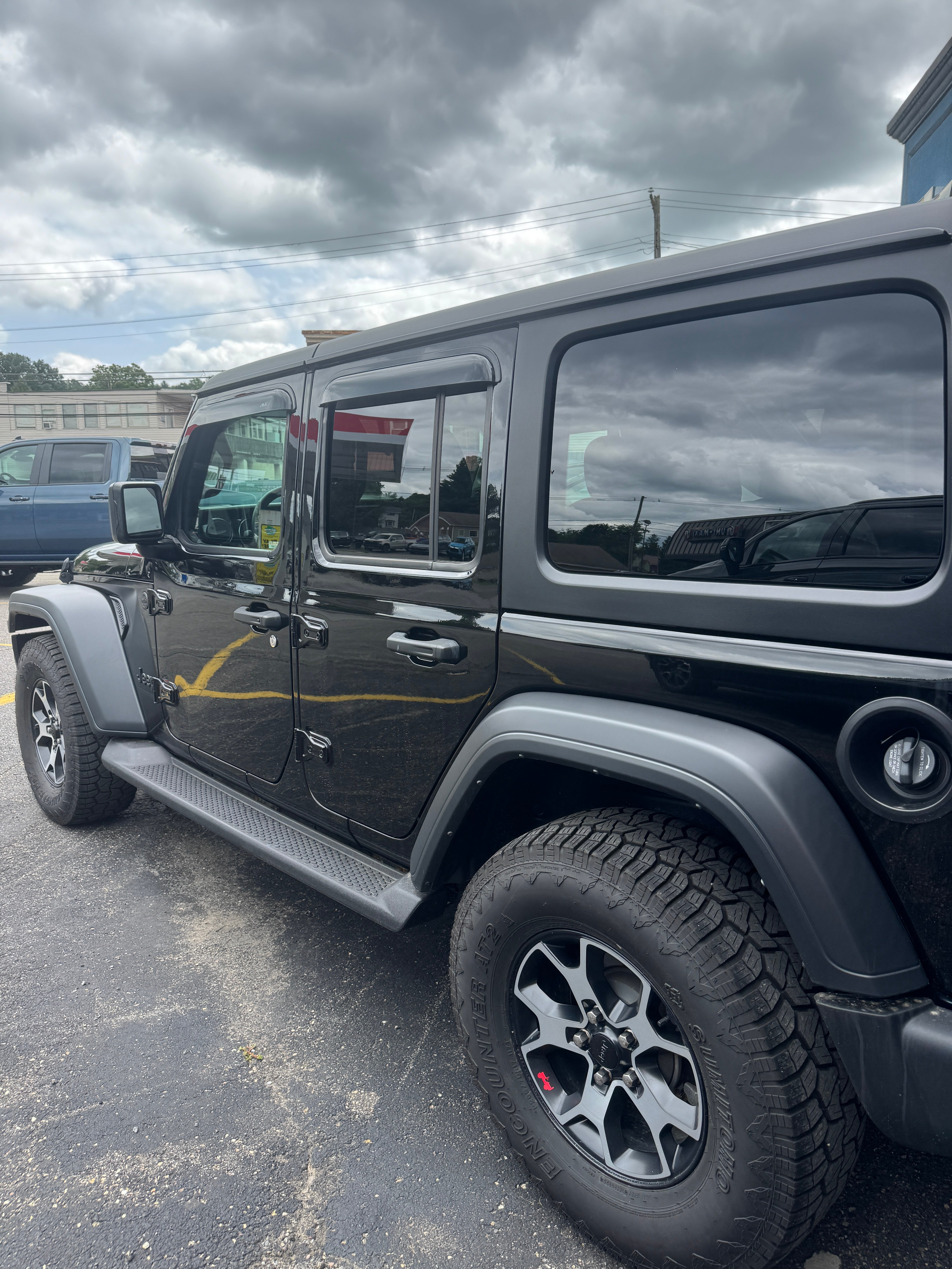 2023 Jeep Wrangler 4-Door Sport Altitude 4x4