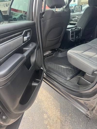 2023 RAM 1500 Big Horn Crew Cab 4x4 5'7" Box