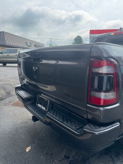 2023 RAM 1500 Big Horn Crew Cab 4x4 5'7" Box