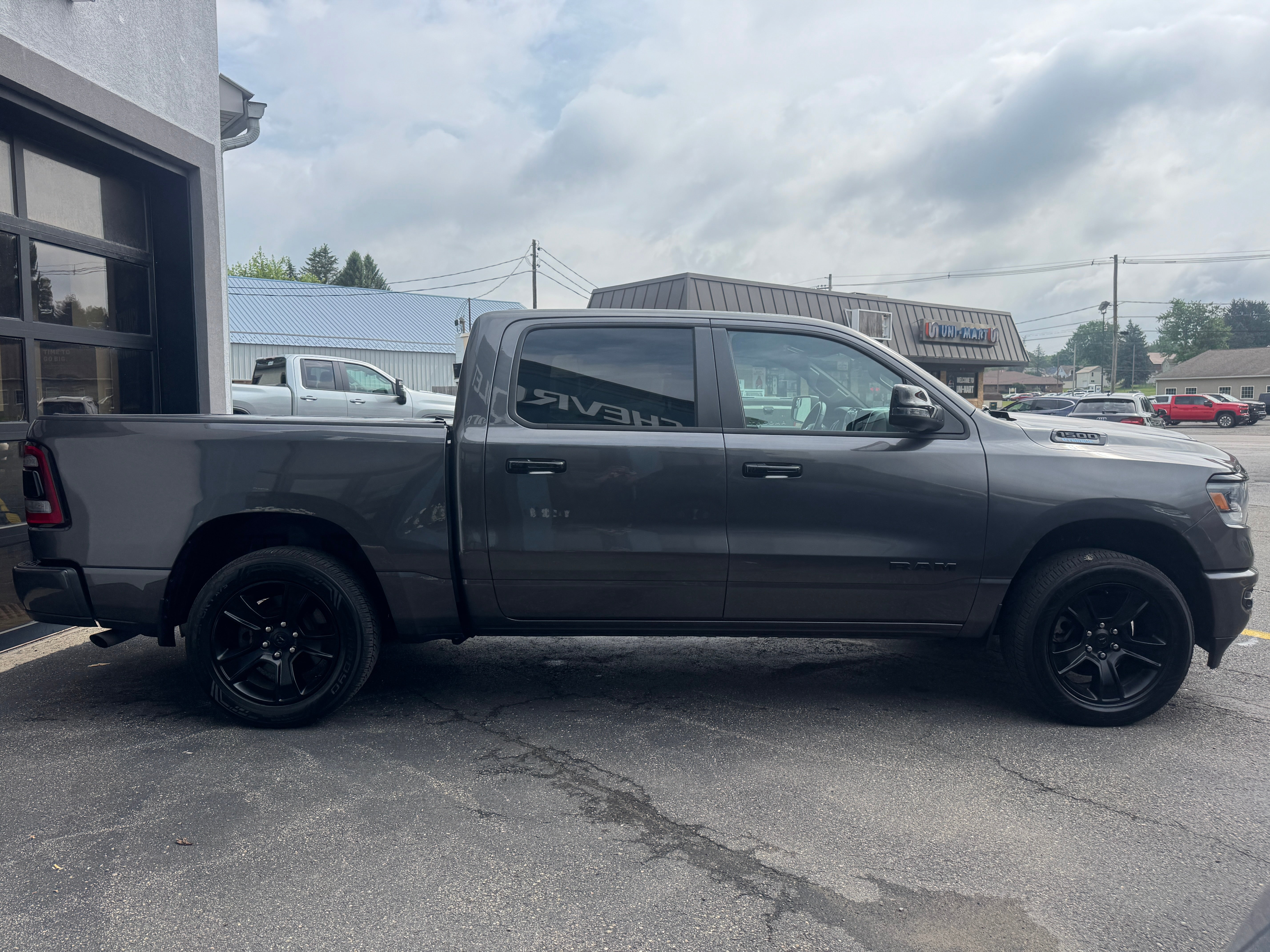 2023 RAM 1500 Big Horn Crew Cab 4x4 5'7" Box