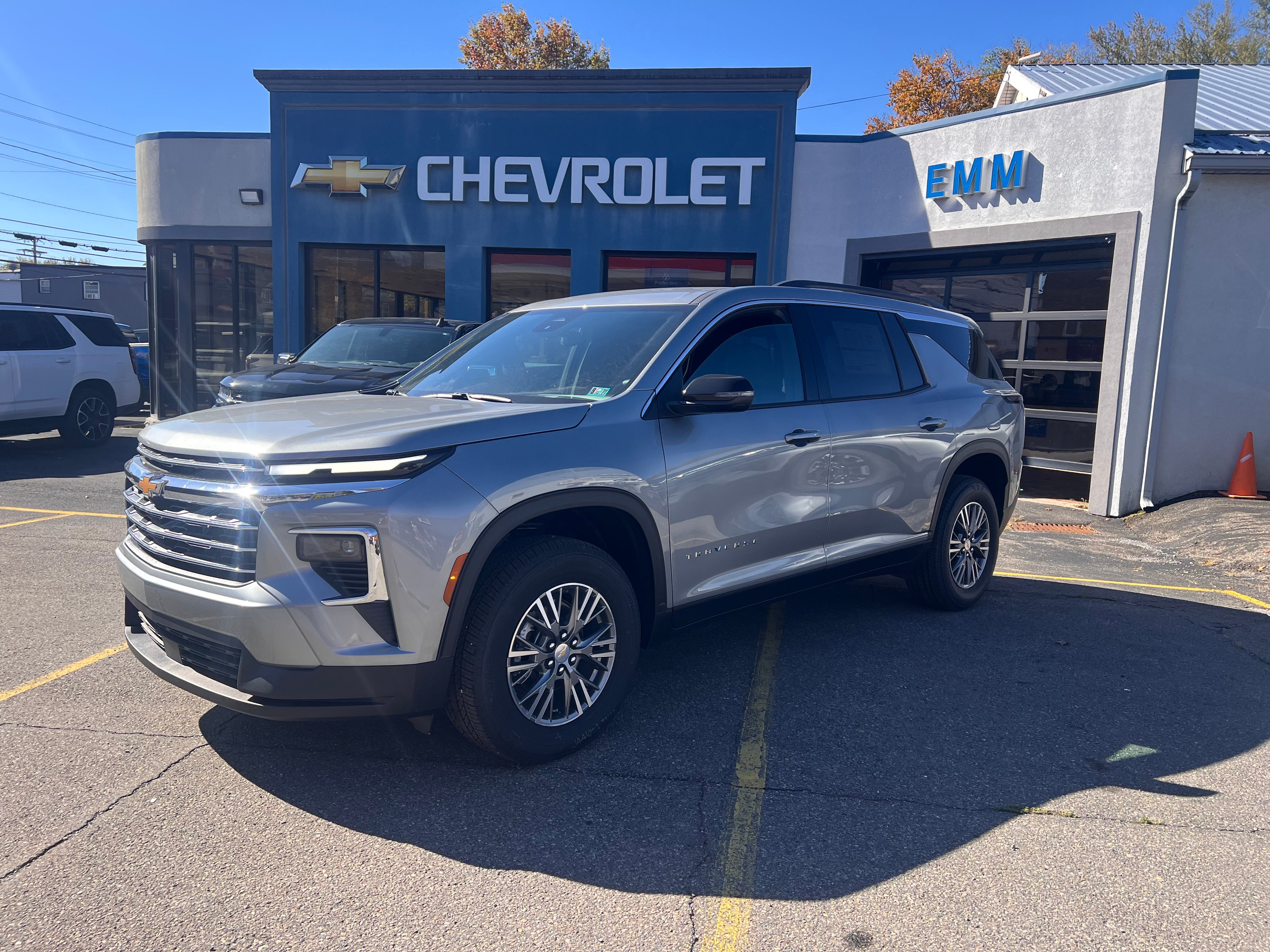 2027 Chevrolet Traverse LT