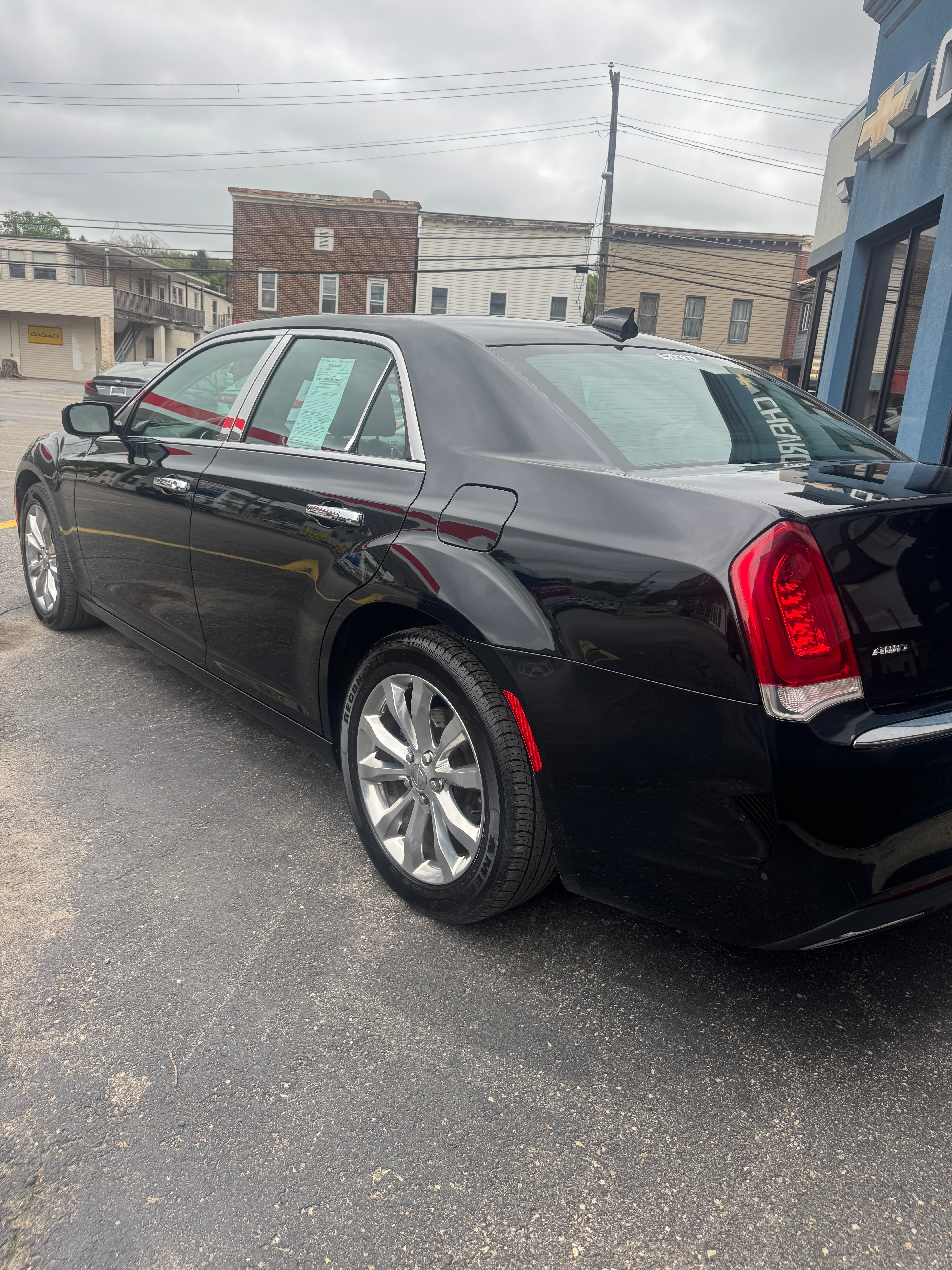 2018 Chrysler 300 Limited