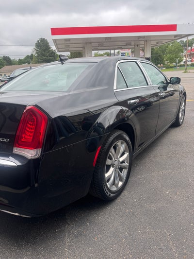 2018 Chrysler 300 Limited