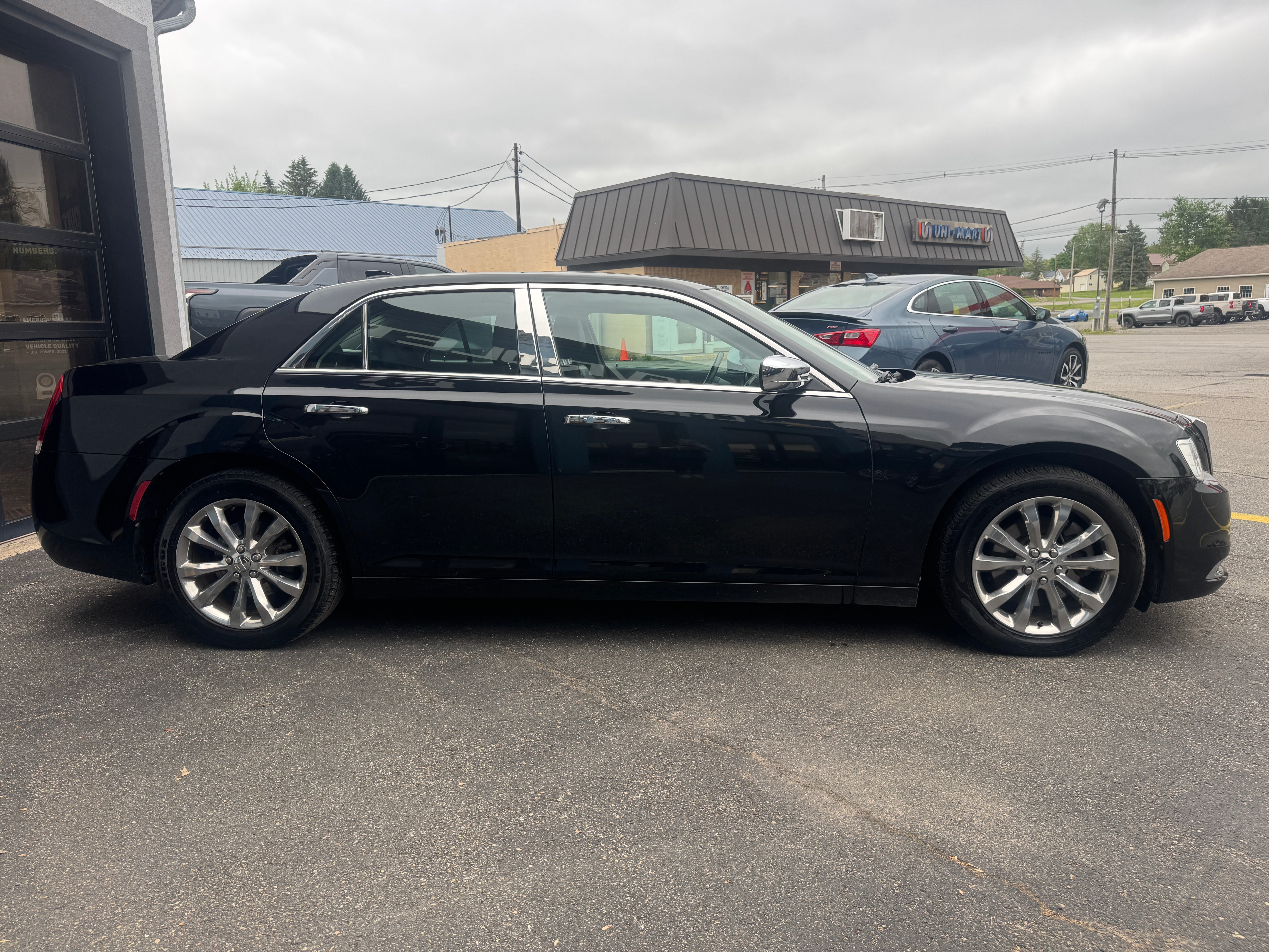 2018 Chrysler 300 Limited