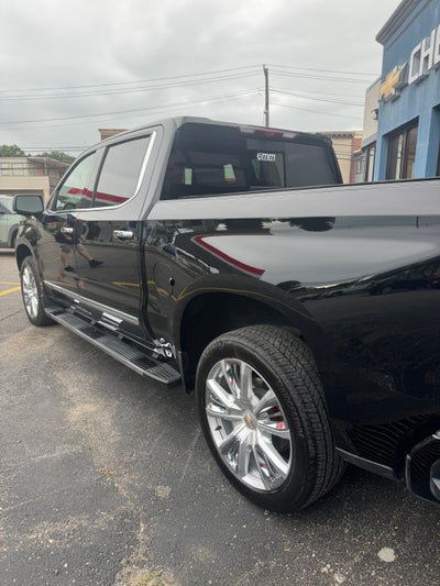 2022 Chevrolet Silverado 1500 High Country