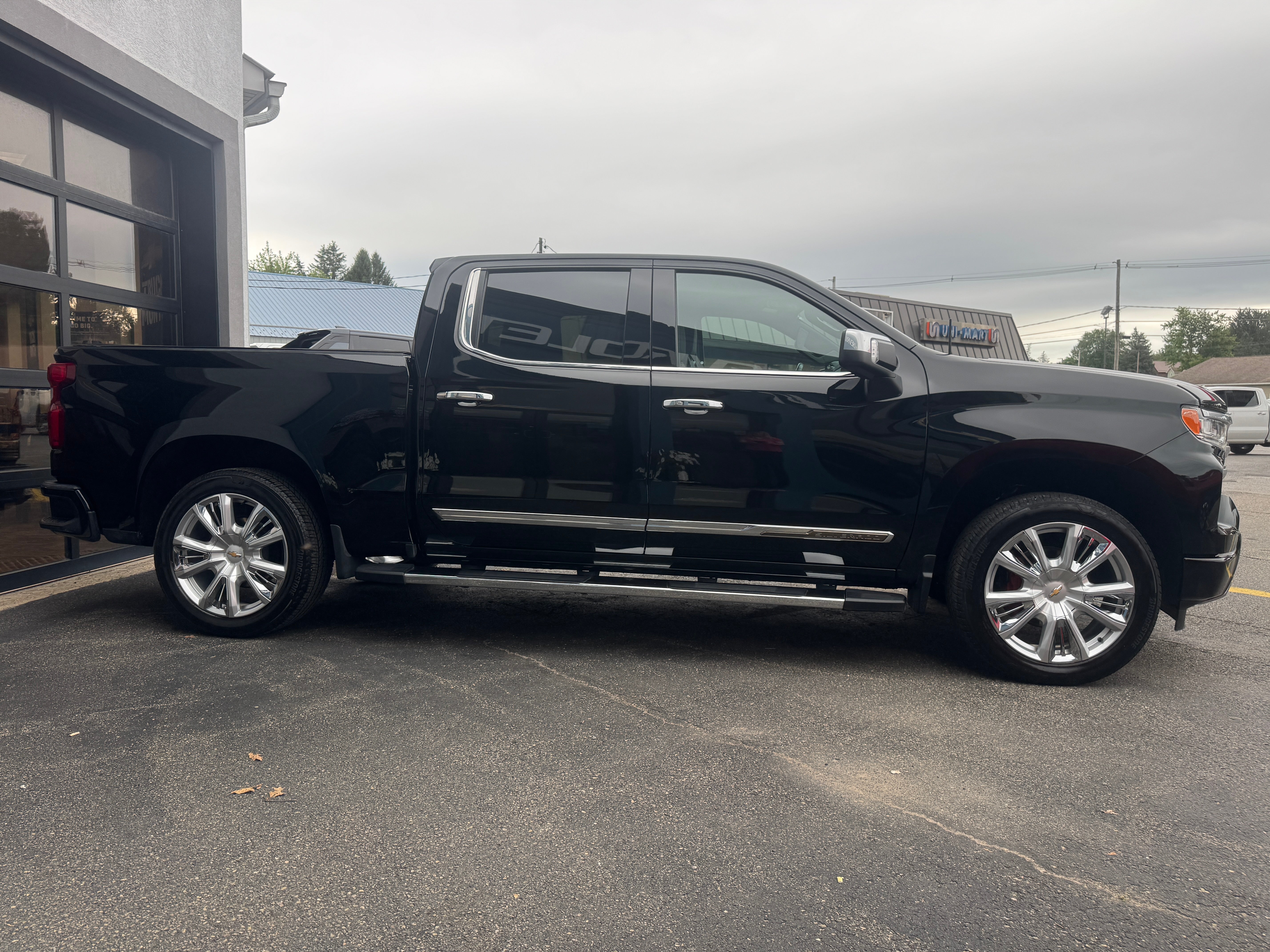 2022 Chevrolet Silverado 1500 High Country