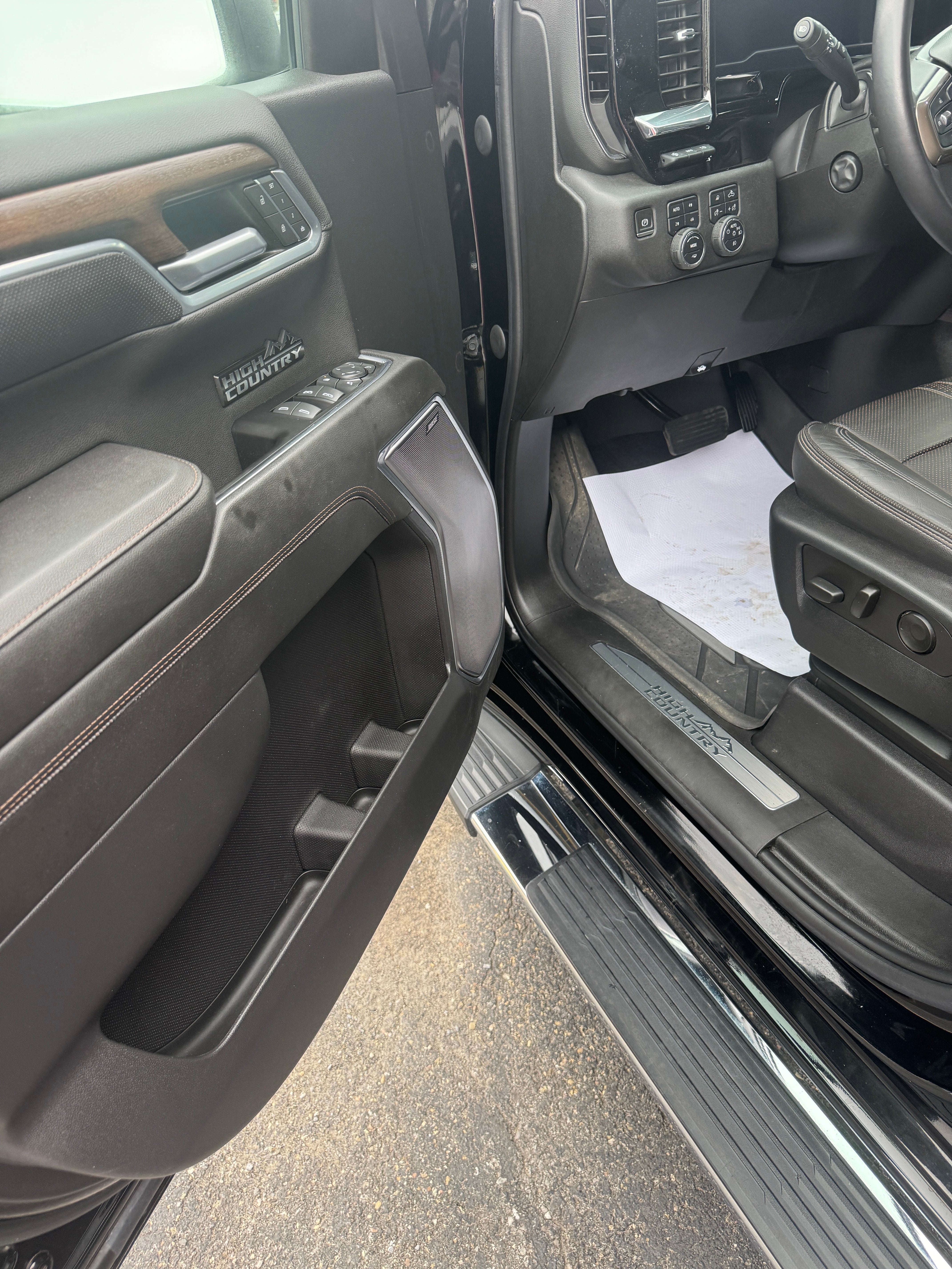 2022 Chevrolet Silverado 1500 High Country