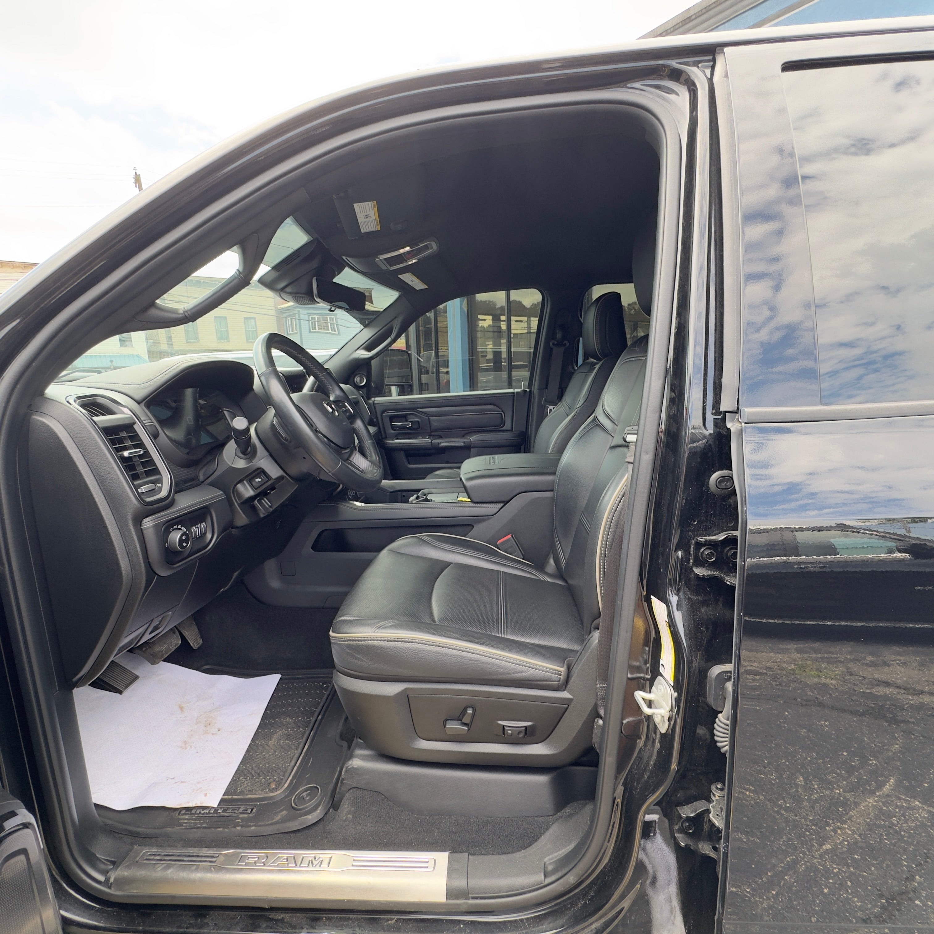 2023 RAM 2500 Limited