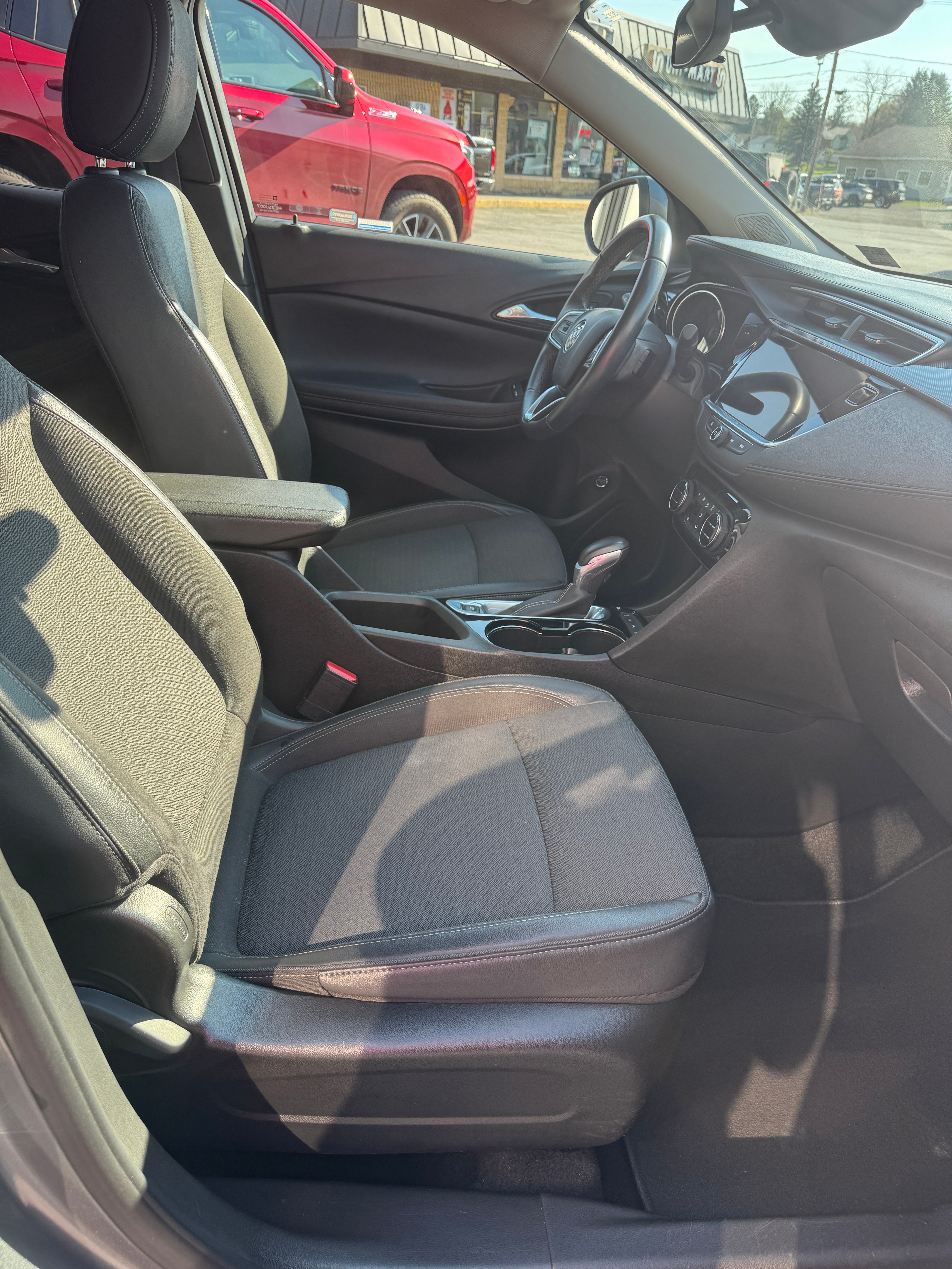 2020 Buick Encore GX Select