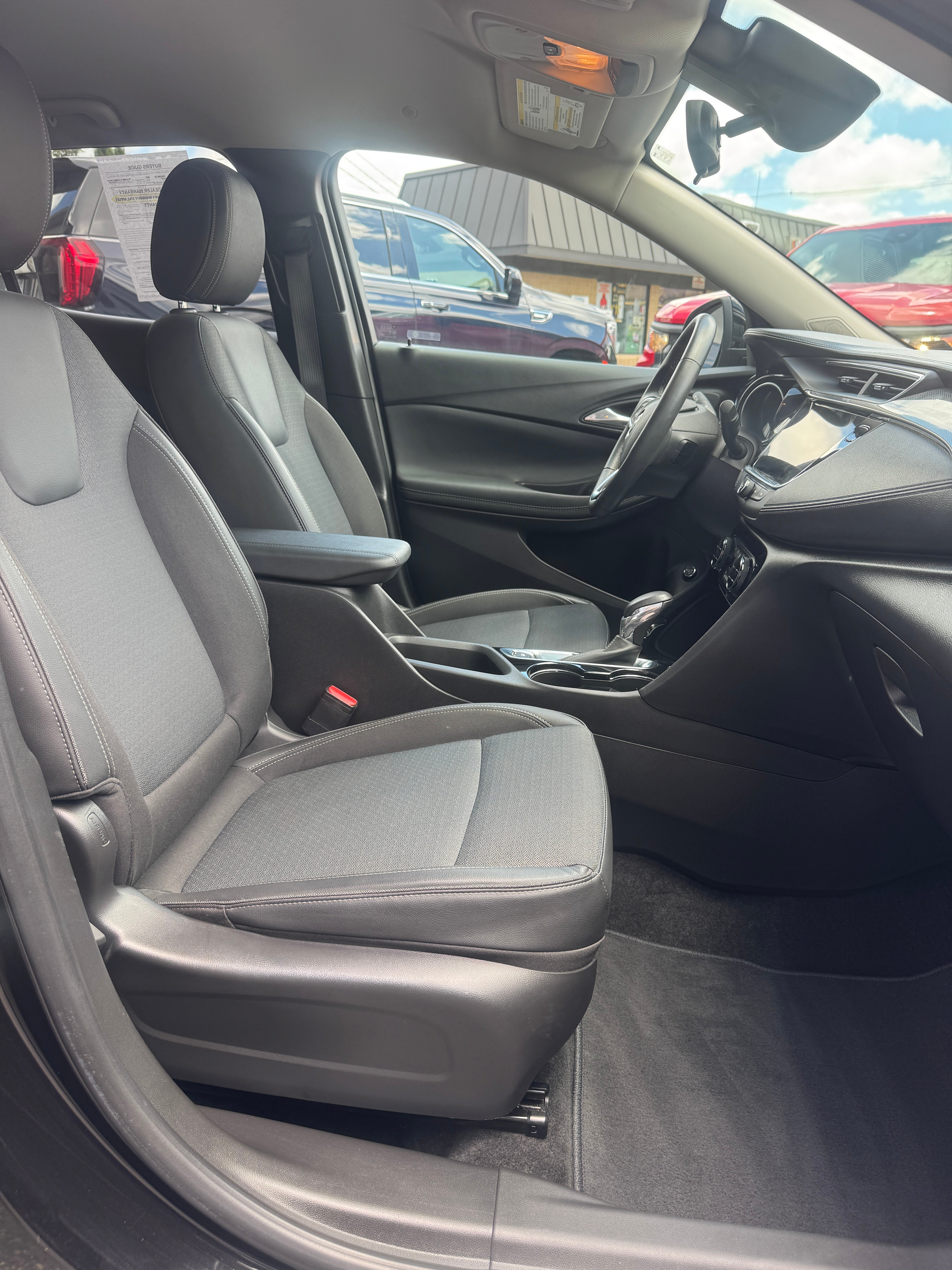 2022 Buick Encore GX Select