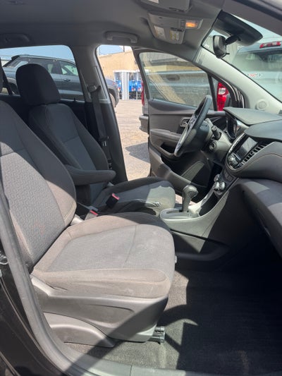 2022 Chevrolet Trax LS