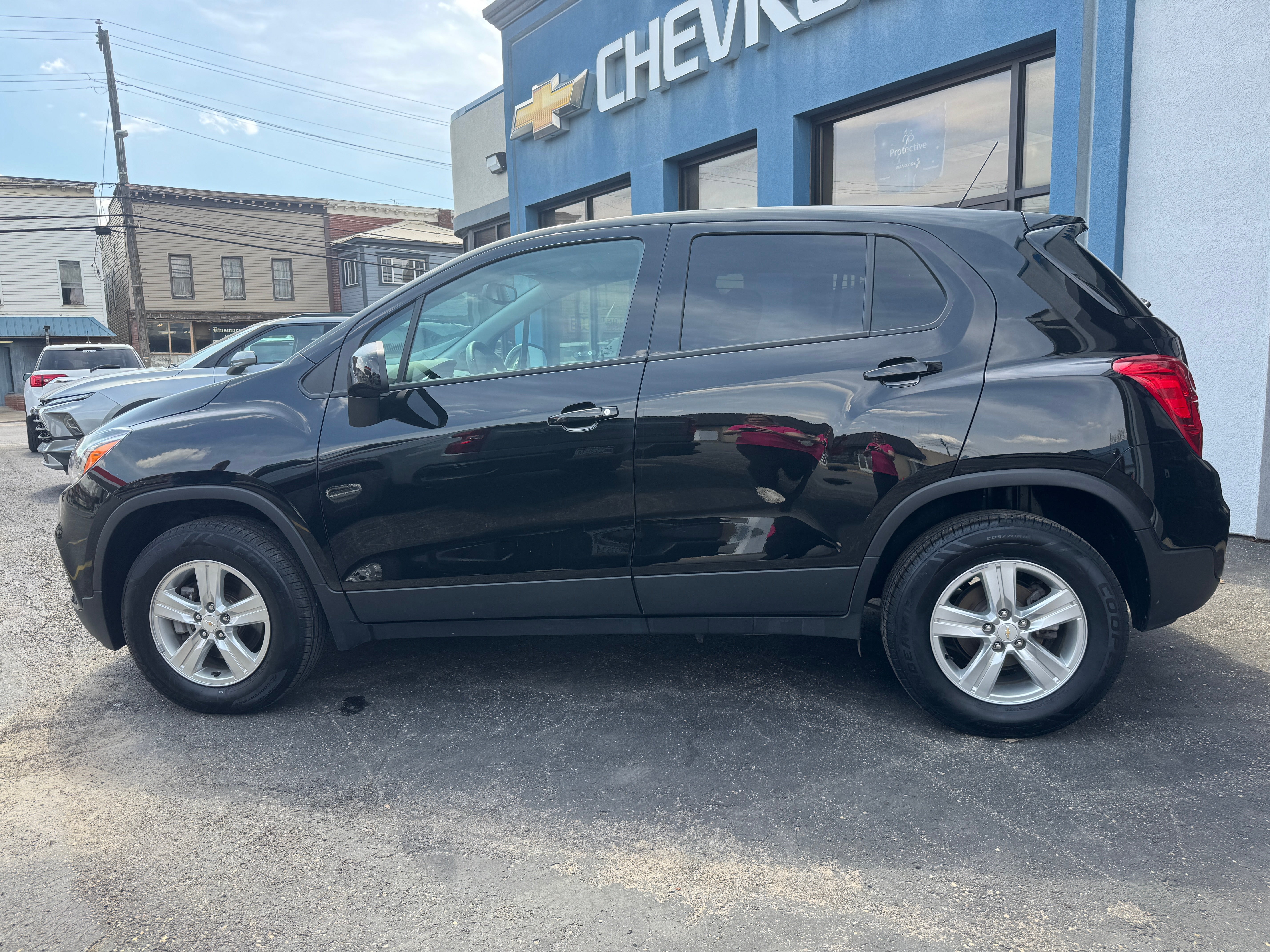2022 Chevrolet Trax LS