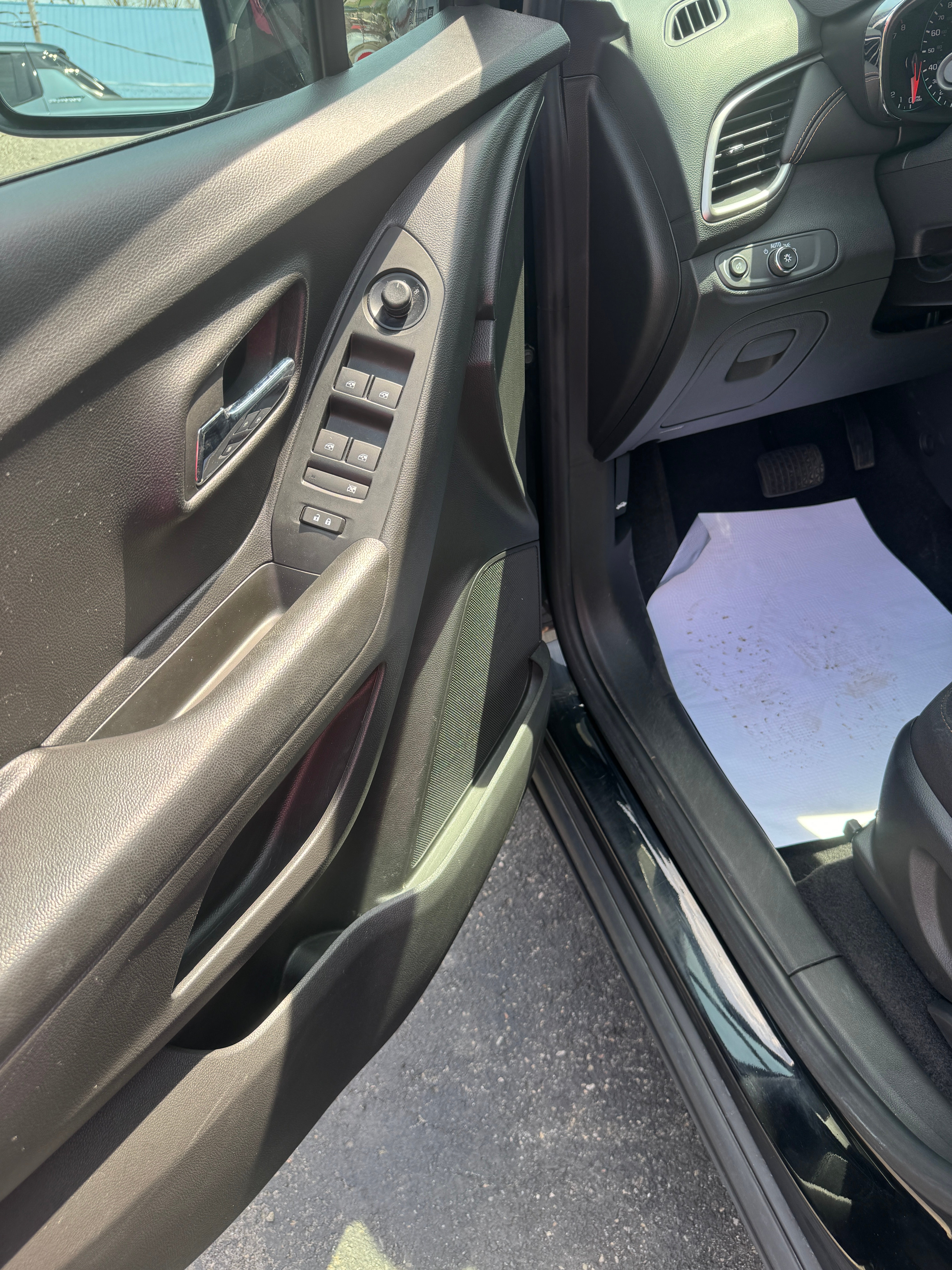 2022 Chevrolet Trax LS